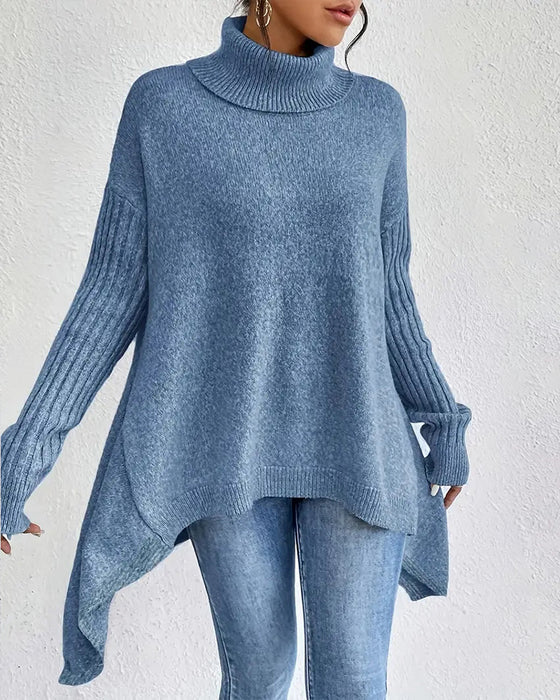 Lockerer Pullover mit Hohem Kragen und Asymmetrischem Schnitt