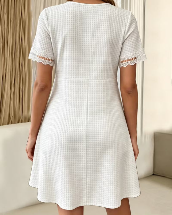 Kleid V-Ausschnitt Spitze Patchwork Waffel