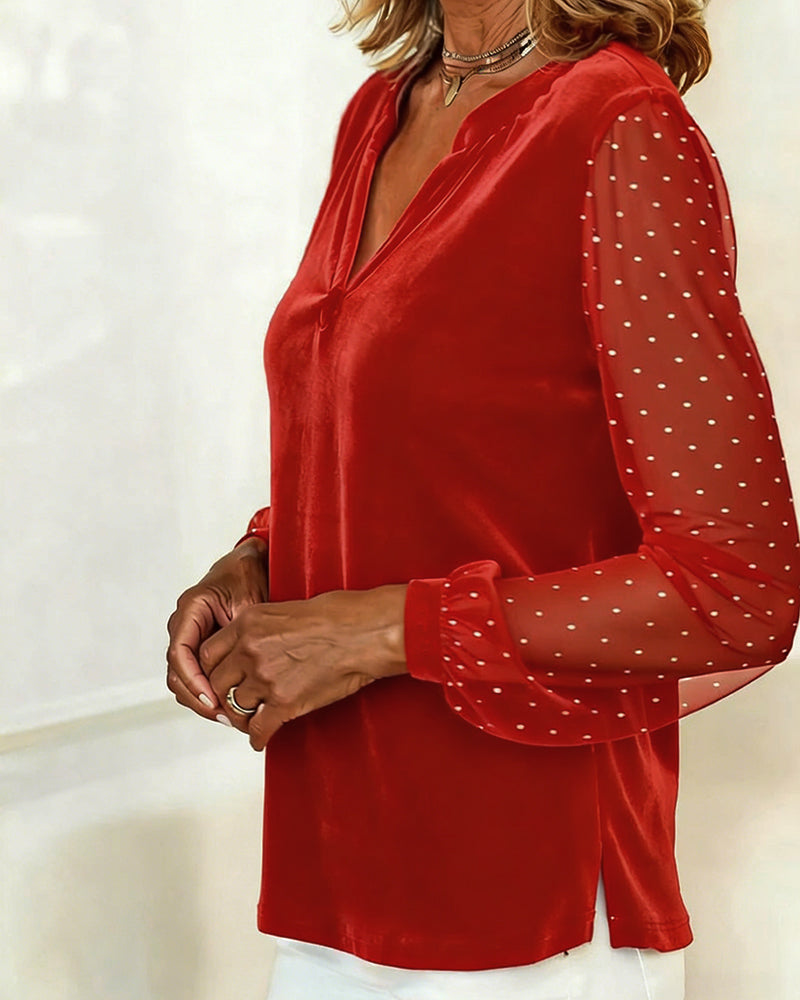 Langärmliges Top aus Samt mit V-Ausschnitt