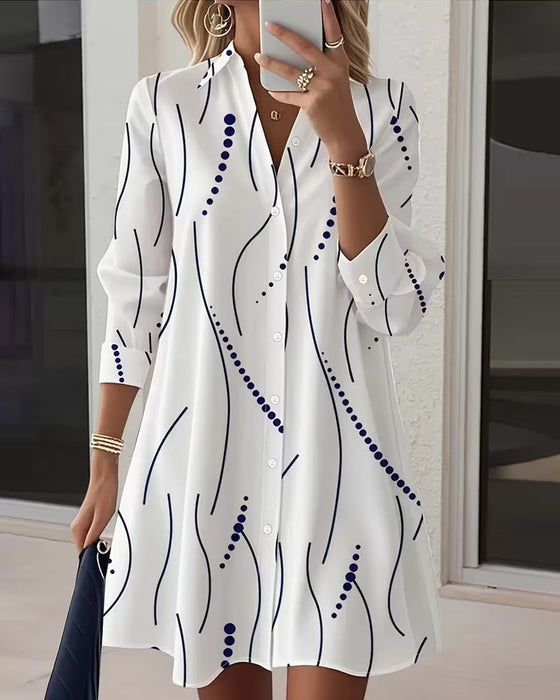 Kleid Wellenförmiger Schoß Hemd