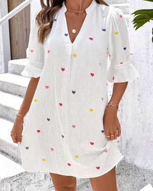 Kleid Buntes Herzprint V-Ausschnitt