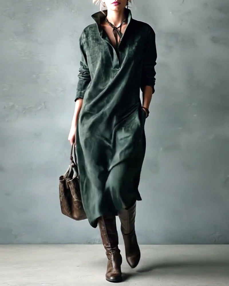 Elegantes, einfarbiges Kleid mit Tasche