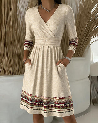Kleid V-Ausschnitt Gedruckt Langarm A-Saum
