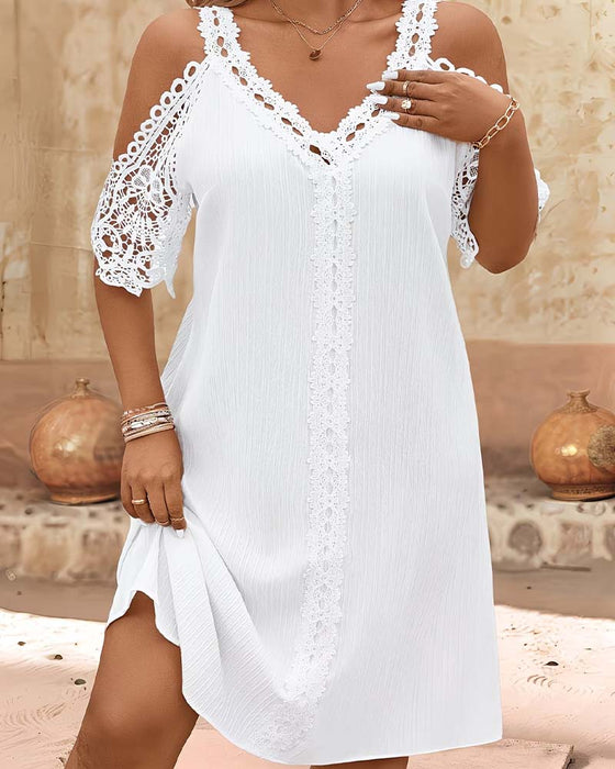 Kleid V-Ausschnitt Spitze Off-Shoulder Mini