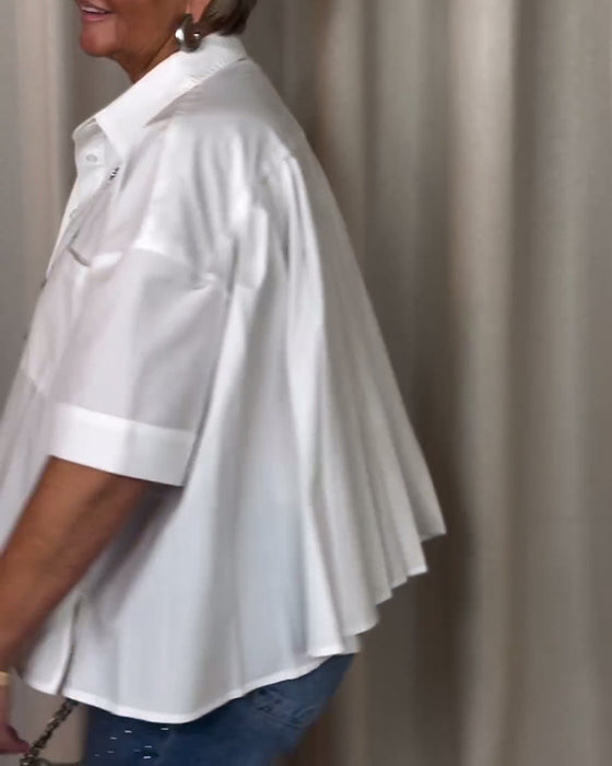 Geraffte Bluse mit kurzen Ärmeln