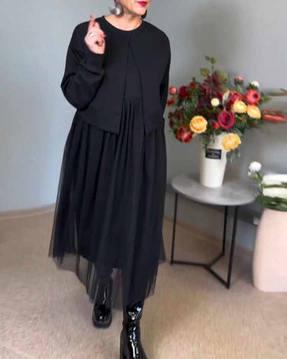 Elegantes Kleid mit unregelmäßigen Maschennähten in Volltonfarbe