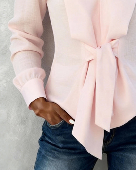 Modebluse Aus Reiner Baumwolle Mit Fließendem Schleifenkragen