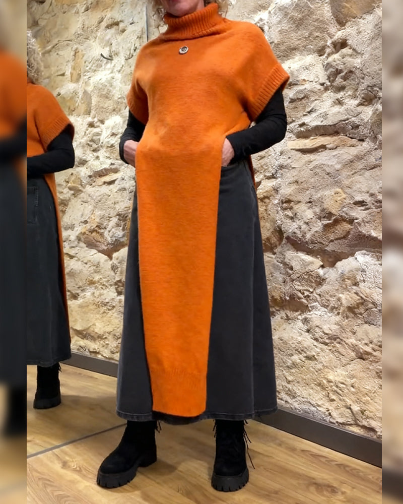 Kurze Ärmel Pullover mit Schlitzen und Rollkragen