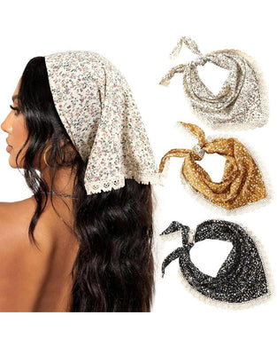 Kleines Dreieckstuch mit Blumenmuster