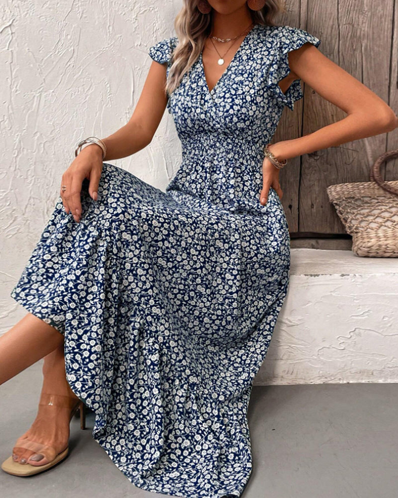 Maxi dress with floral print, v-neck and ruffled waist