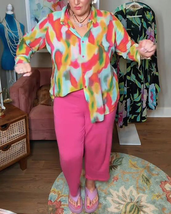 Bluse Mit Locker, Lebendig Und Aufmerksamkeitserregend Merkmalen