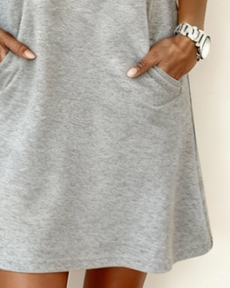 Kleid mit Halbreißverschluss und Regenbogenstreifen