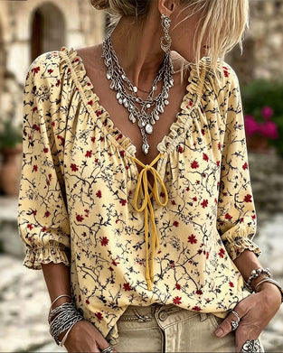 Bluse Kleine Rote Blume Blumig Krawatte
