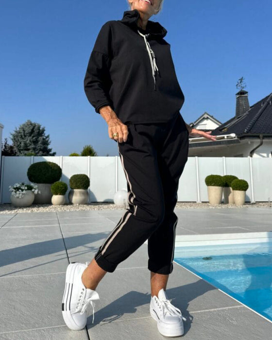 Casual Zweiteilige Set Mit Damen Kapuzen - Sweatshirt Und Hosen