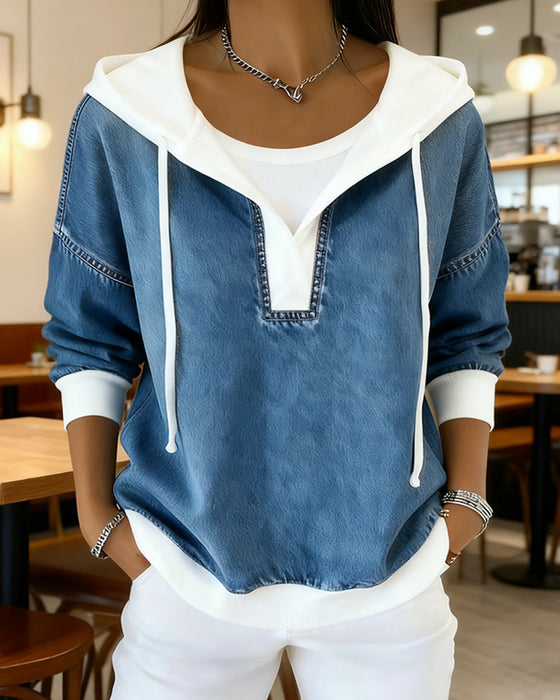 Kapuzen-Sweatshirt mit Schnürung und Denim-Einsätzen
