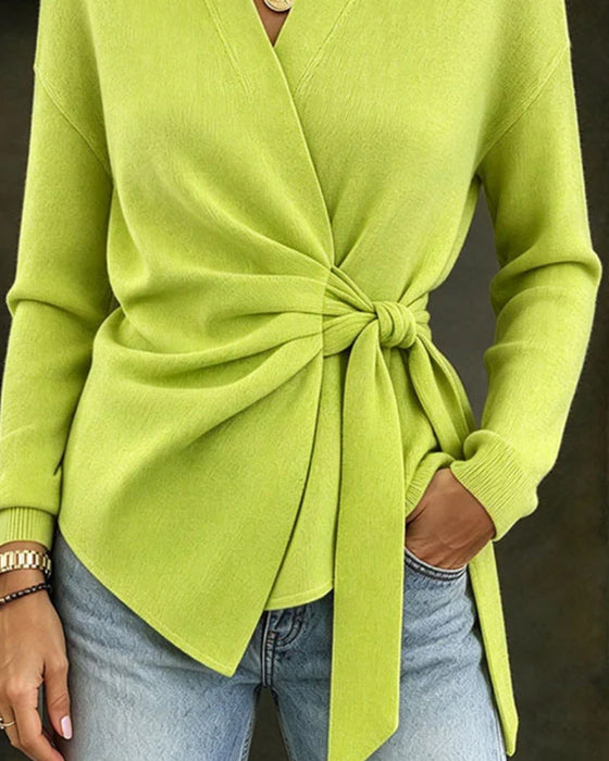 Pullover In Einfarbigem Design Mit Langen Ärmeln Und Bindeband Vorne
