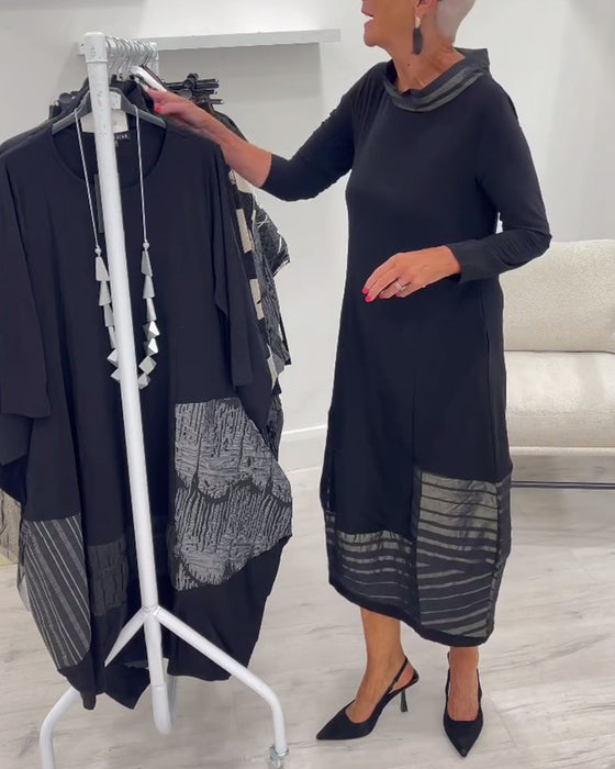 Modisches unifarbenes Kleid mit Abnähern