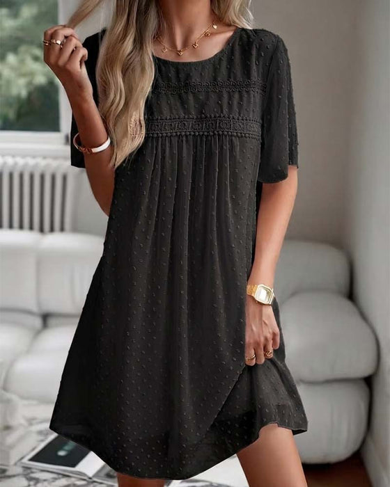 Kleid Einfarbig Rundhals Dreidimensional Blumenmuster Plissiert