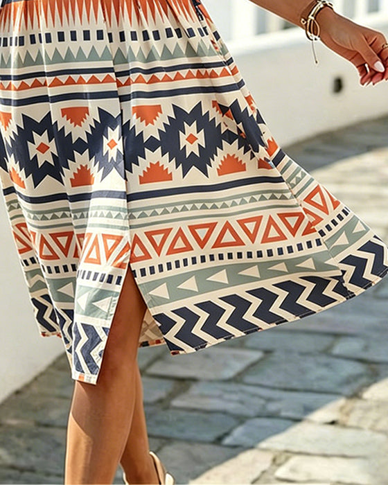 Lässiges Kleid Mit V-Ausschnitt Und Schrägausschnittschulter