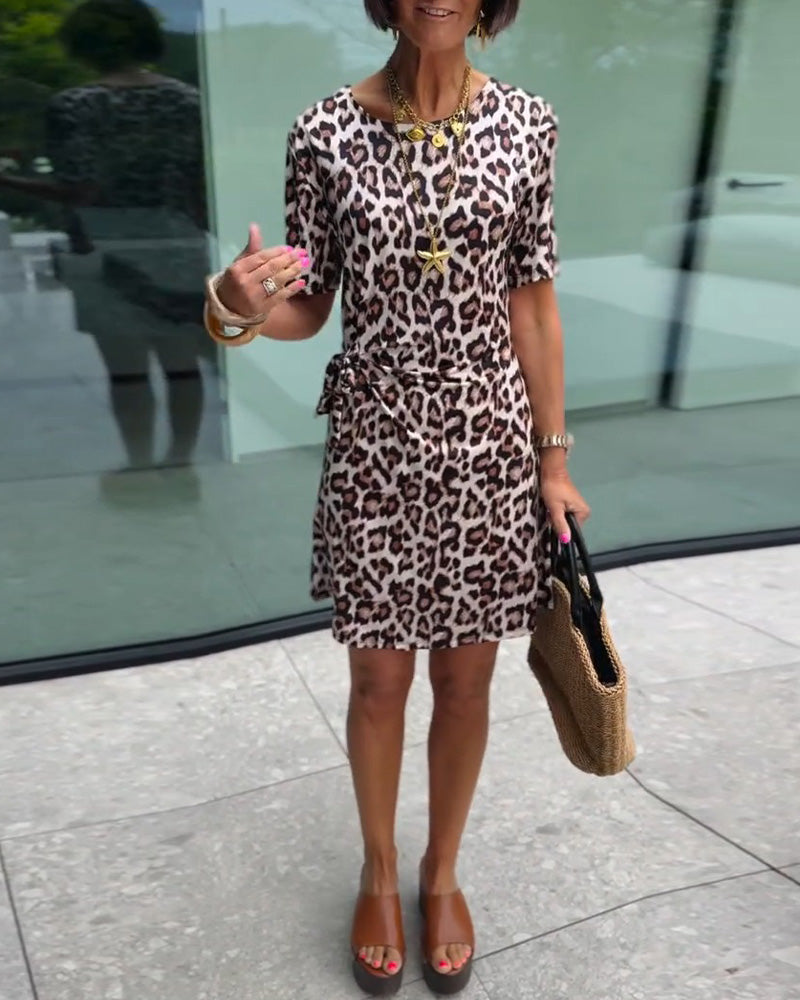 Kleid Rundhals Leopardenmuster Kurzarm