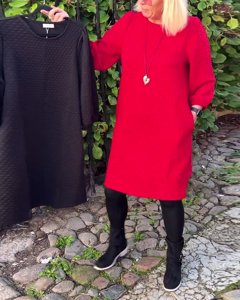 Lässiges Kleid in Volltonfarbe mit Rundhalsausschnitt