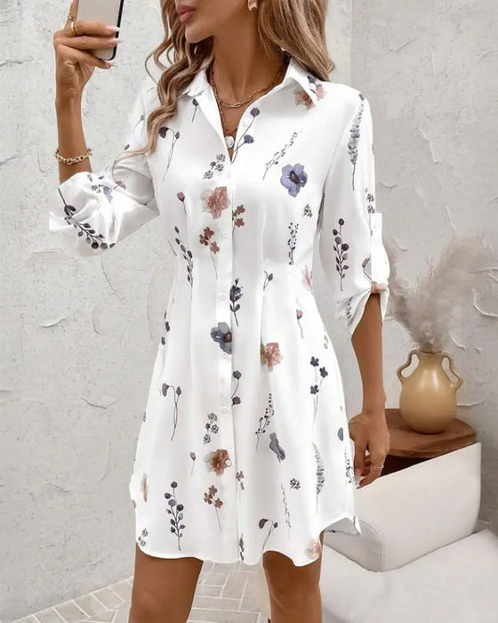 Kleid modisch Druck figurbetont
