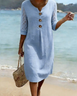 Kleid kurzärmelig mit Spitzeneinsätzen