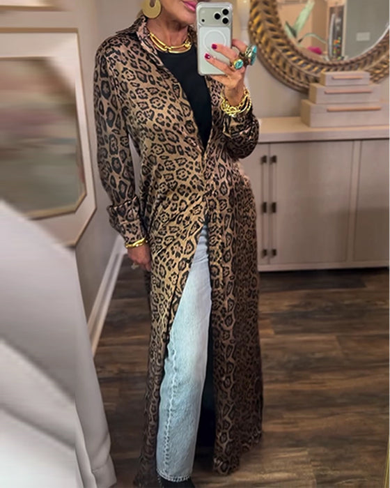 Kleid Leopardenmuster Schlitz Langarm
