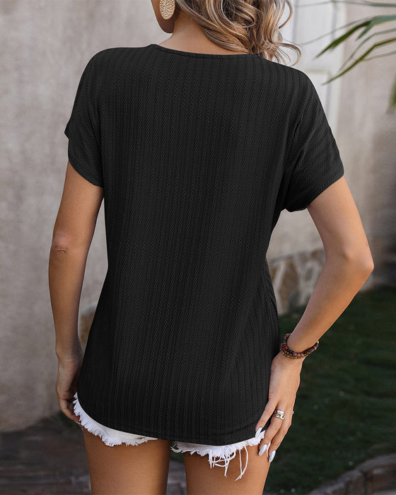 Top mit V-Ausschnitt und Kette