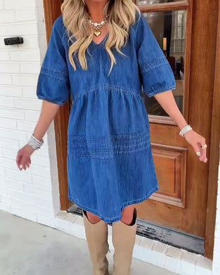 Kleid V-Ausschnitt Mittel Ärmel Plissiert Denim Babydoll