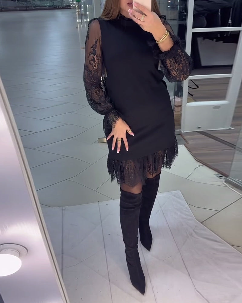 Spitzenbesetztes Patchwork Kleid