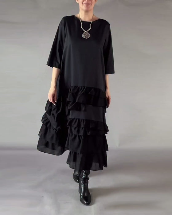 Kleid Mit Rundhalsausschnitt Und Doppelter Lage