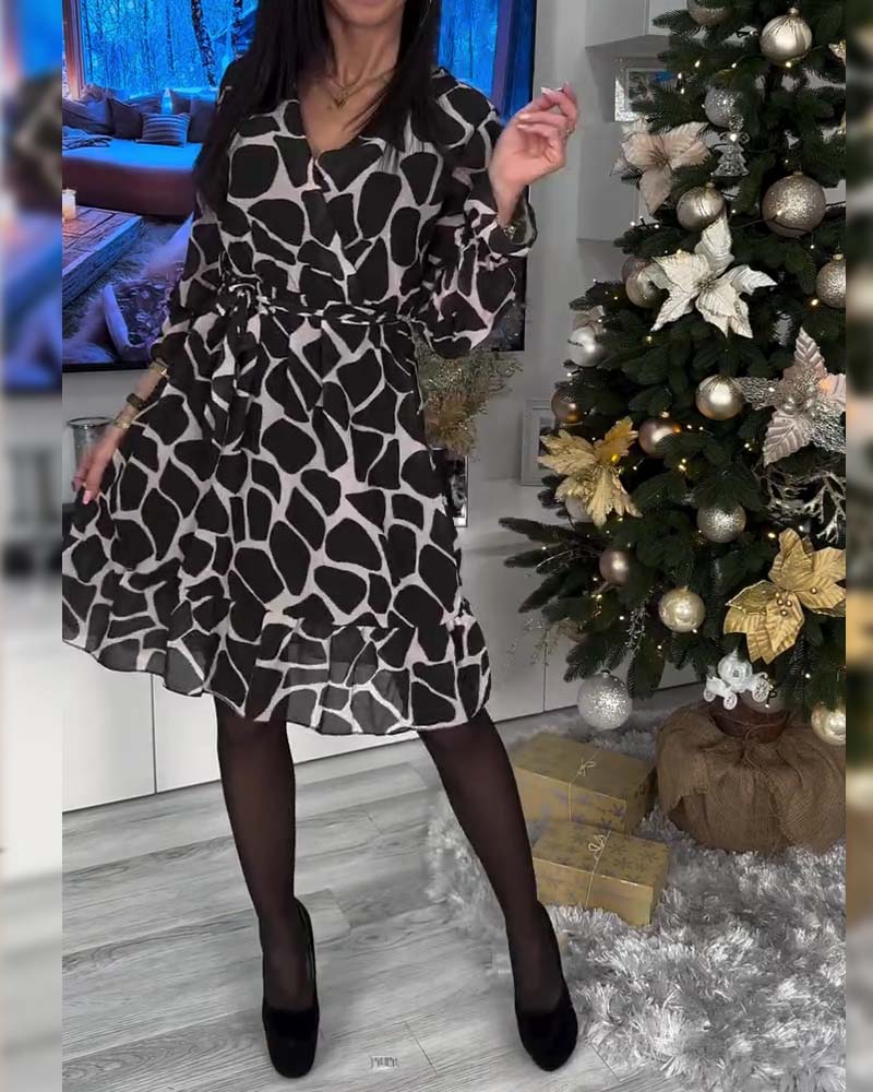 Kleid Elegant Geometrisch A-Saum