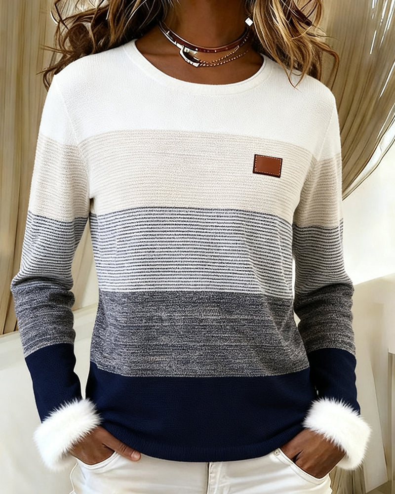 Modisches gestreiftes Top mit Rundhalsausschnitt