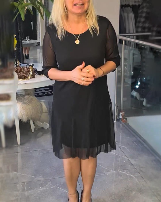 Transparentes und modisches unifarbenes Kleid