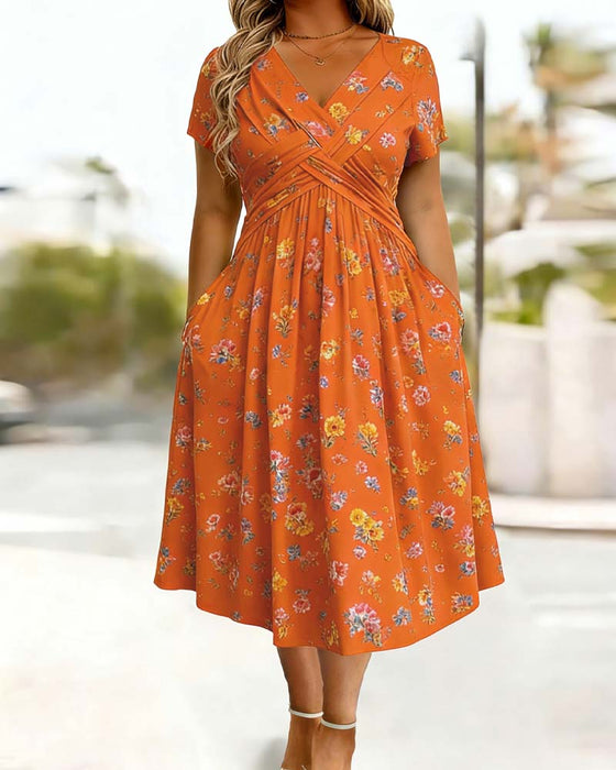 Kleid Blumig Twist Kurzer Ärmel