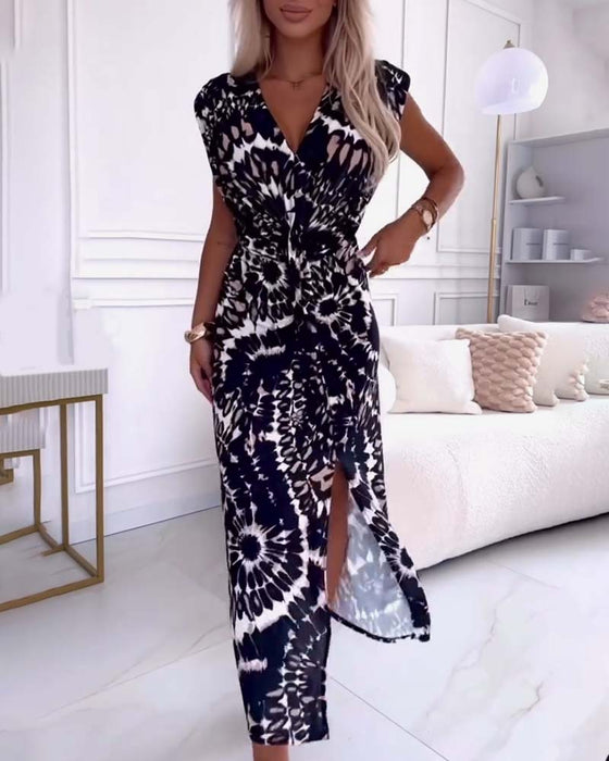Elegantes ärmelloses Kleid mit V-Ausschnitt und Schlitz