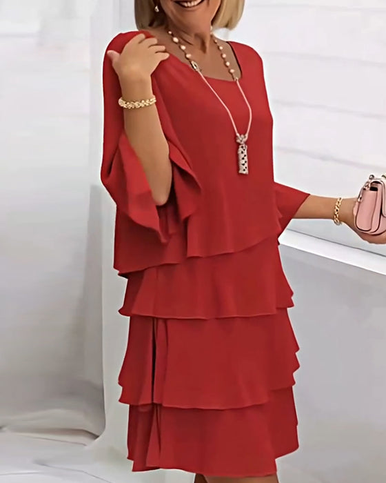 Elegantes Einfarbiges Kleid Mit Dreiviertelärmeln