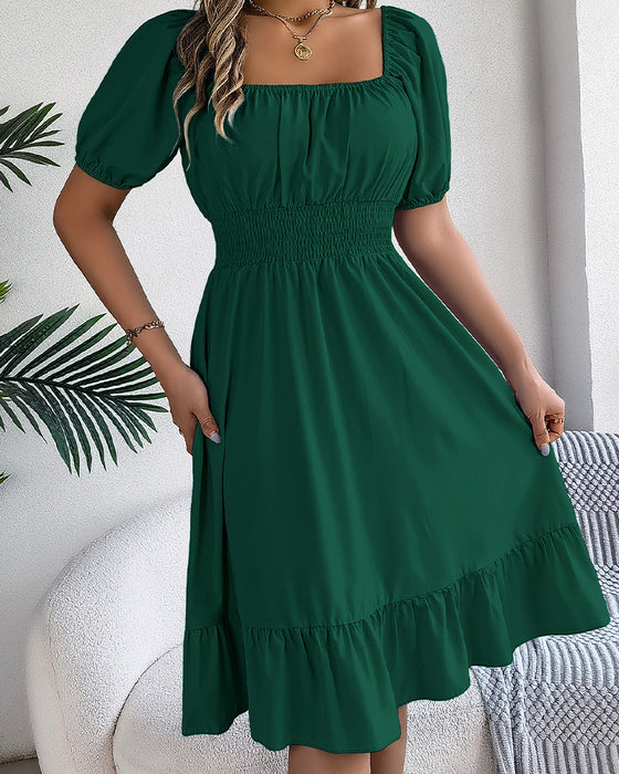 Kleid Quadratischer Ausschnitt Tailliert Rüsche A-Linie