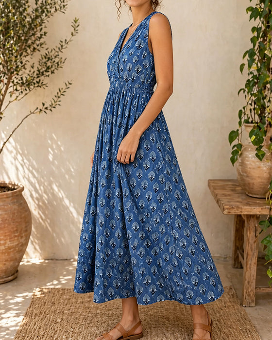 Kleid V-Ausschnitt Ärmellos Taille