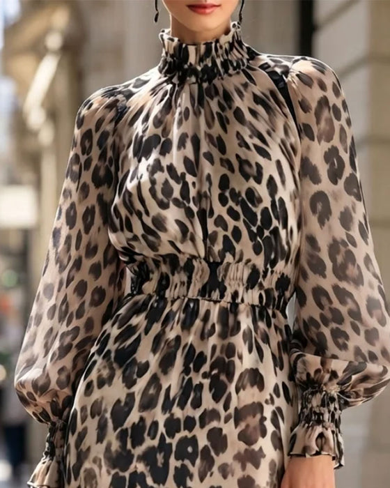 Kleid Hoher Hals Leopard Geraffte Taille Rüsche