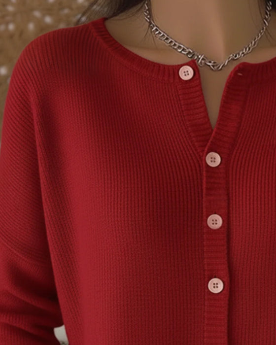 Temperamentvolle Und Modische Strickjacke