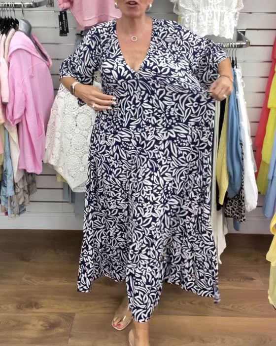 Kleid Abstrakter Druck V-Ausschnitt