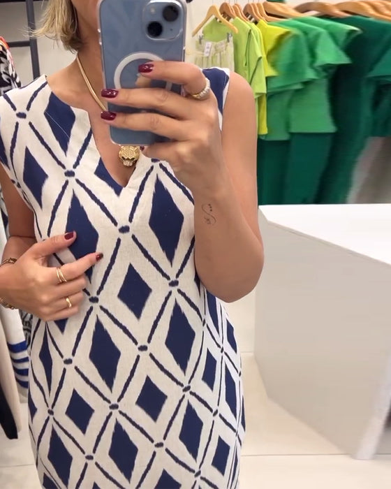 Kleid Ärmellos Diamantschlitz