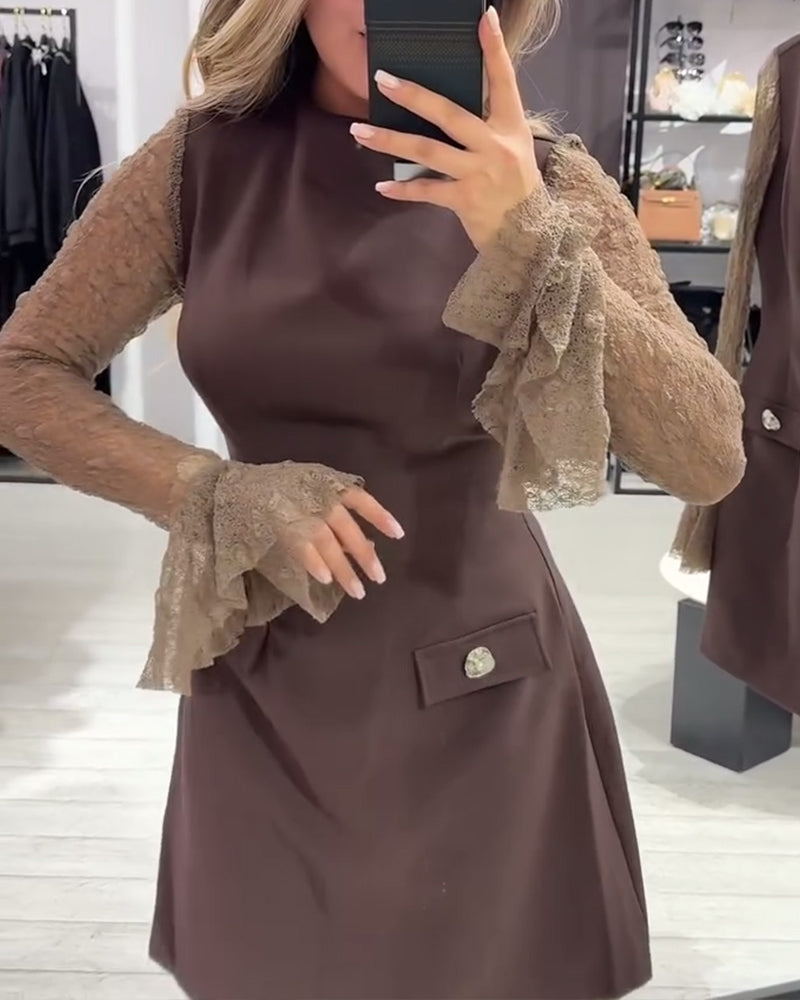 Stilvolles und elegantes Kleid mit Glockenärmeln