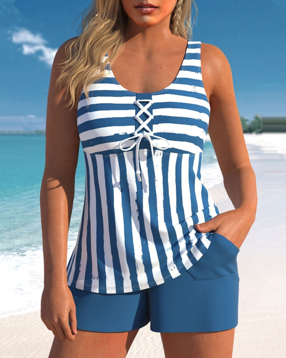 Tankini-Badeanzug mit Streifen und konservativer Passform
