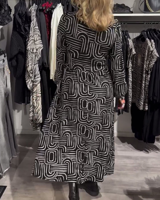Kleid Mit Lapel - Kragen - Design Und Modische Gedruckte Merkmale