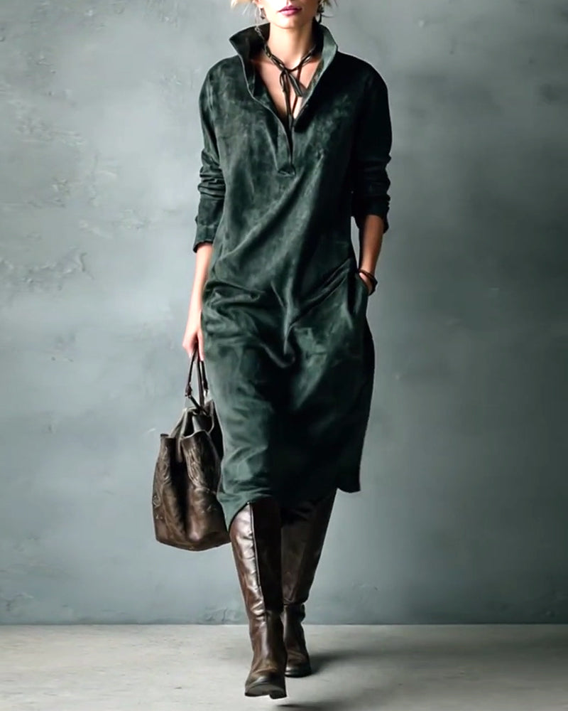 Elegantes, einfarbiges Kleid mit Tasche