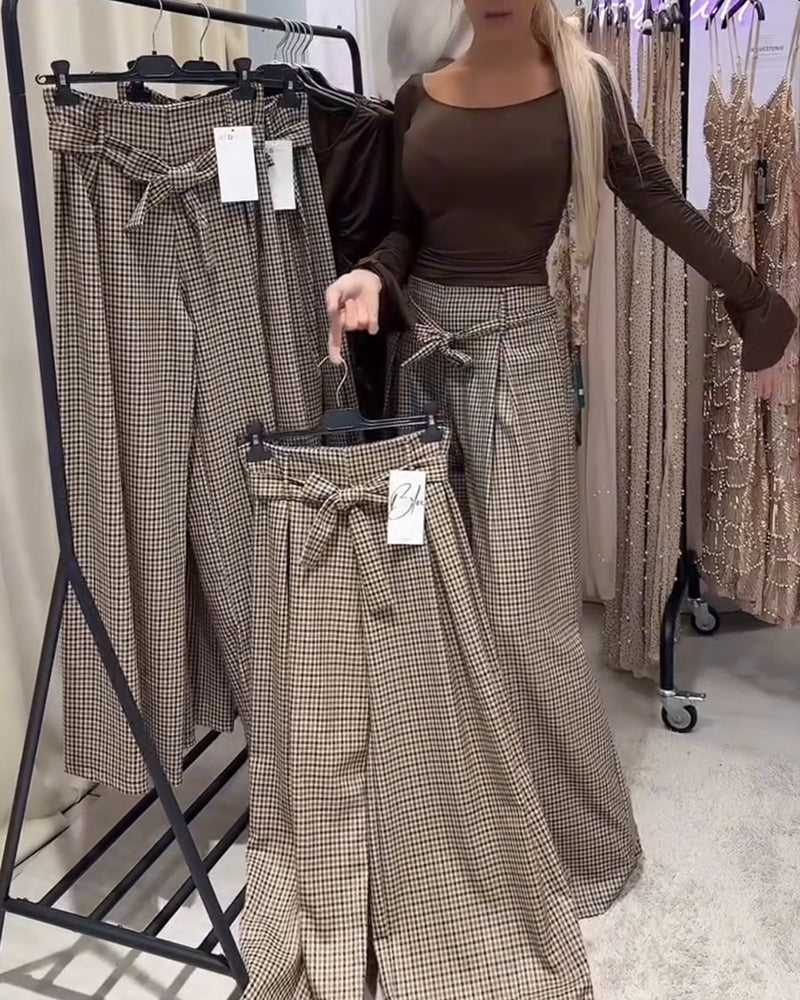 Weite Hose im Hahnentritt-Muster im Old-Money-Stil