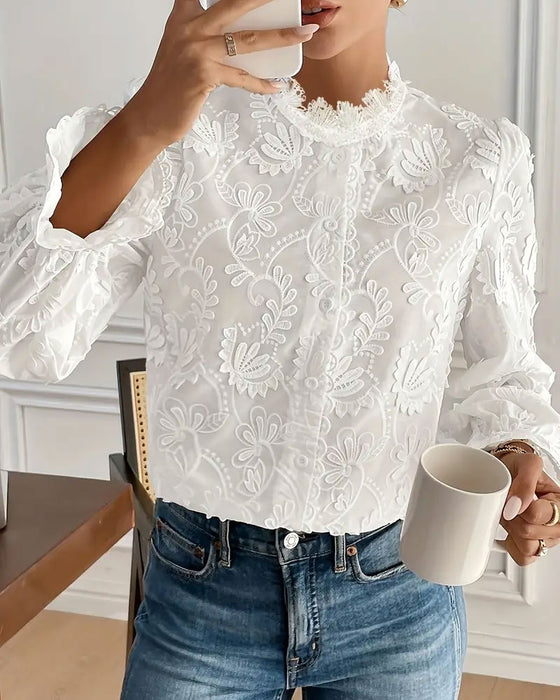 Langärmlige Bluse Aus Bestickter Spitze